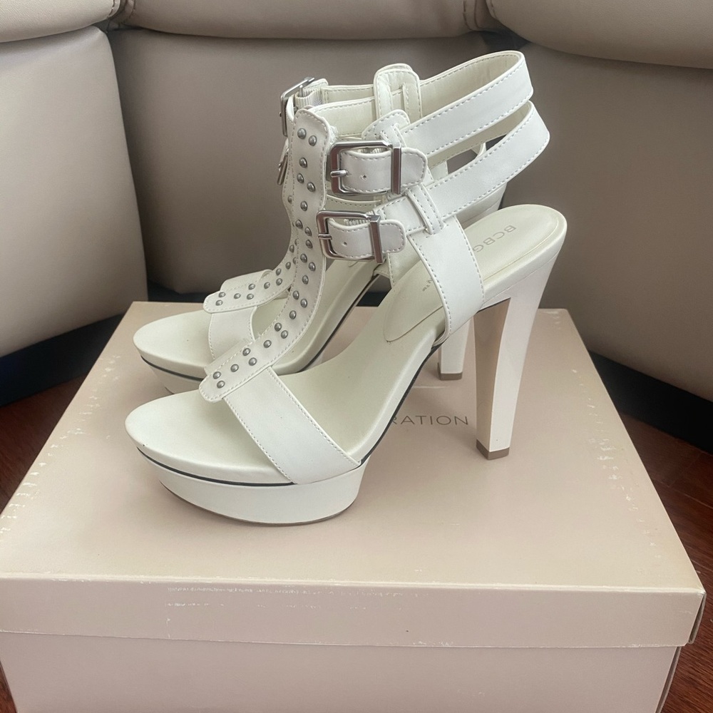 BCBGeneration Sandals